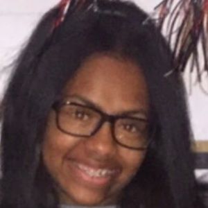 Meet your Posher, Ivori